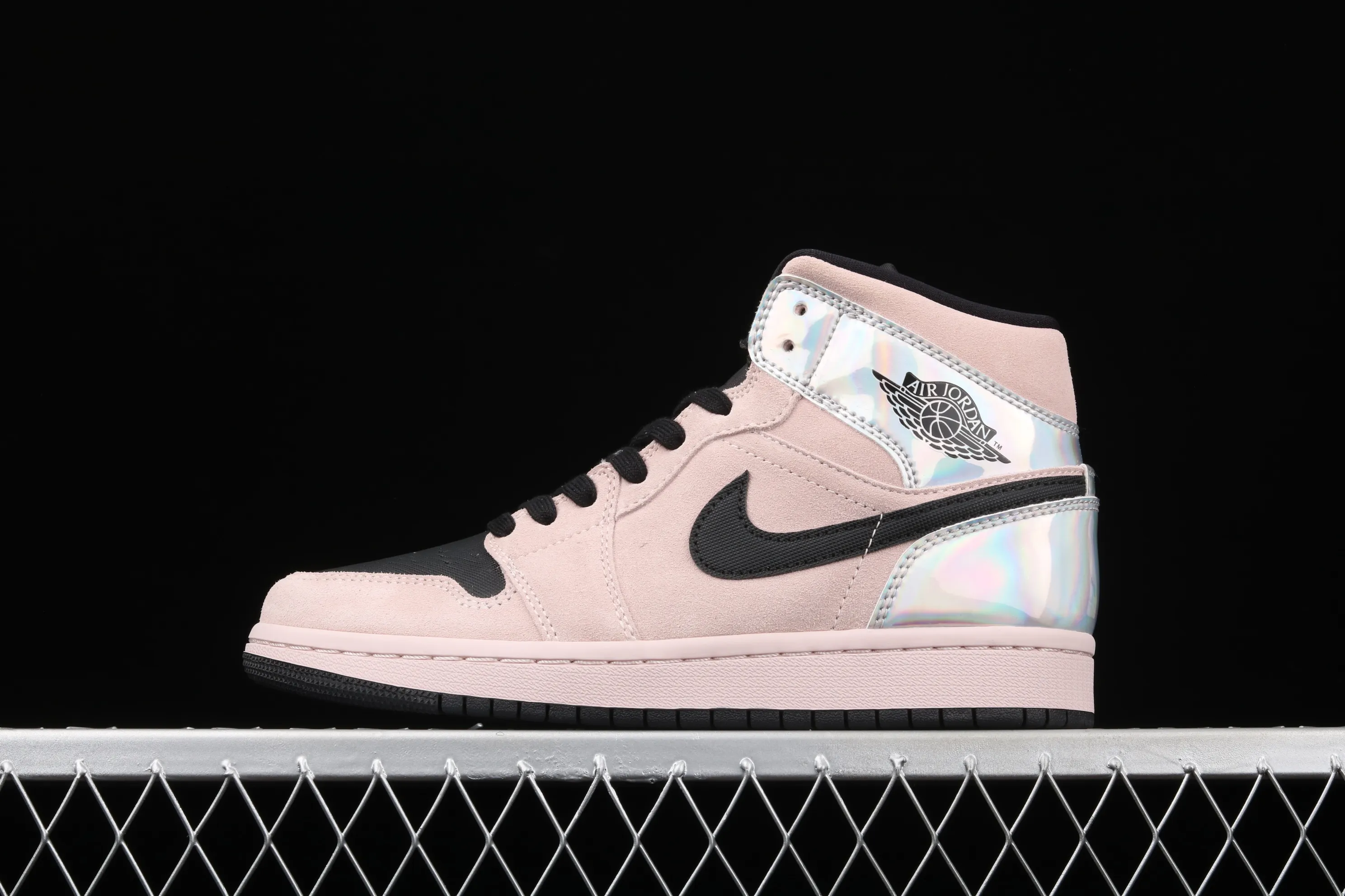 All categories Air Jordan Jordan series basketball shoes Air Jordan 1 Mid G version pure original Air Jordan 1 Mid GS AJ1 Joe 1 laser powder China basketball shoes BQ6472-602
